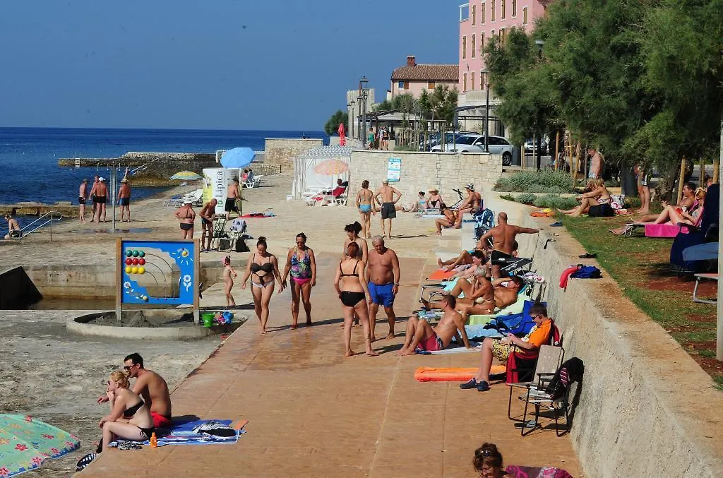 Apartment Rivarela 31 Novigrad Istria